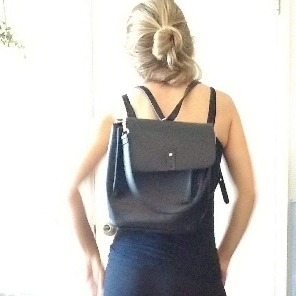 Imitation leather backpack convert to purse